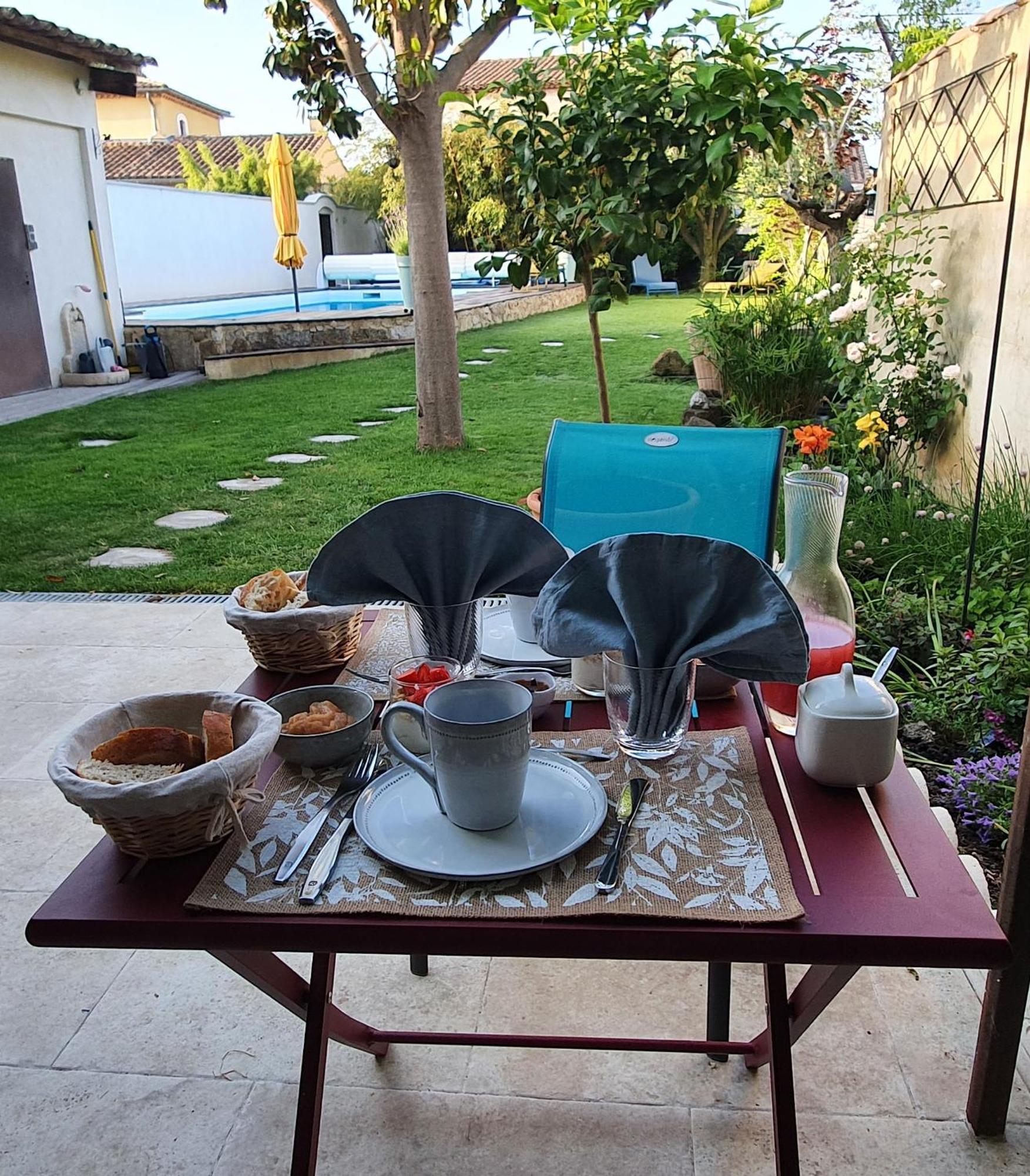 Le Mas Cothy En Provence Roquemaure  Exterior foto
